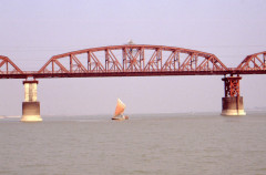 Hardinge-rail-Bridge-over-the-Padma