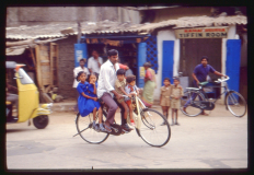 Hyderabad-bicycle-family