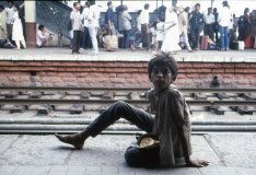 Street-station-boy-Hyderabad 1980s