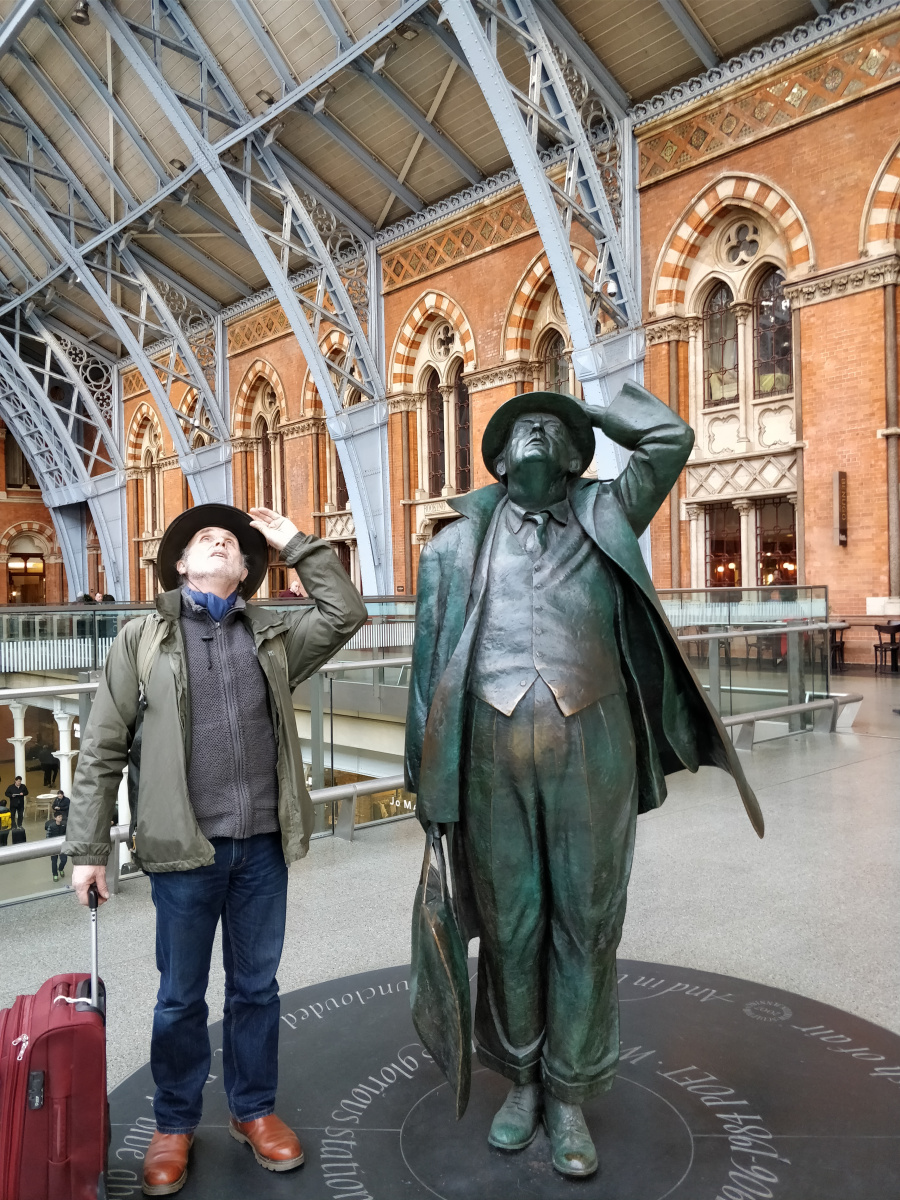 Betjeman-and-me-at-St-Pancras-Stn. (Three works of art!)
